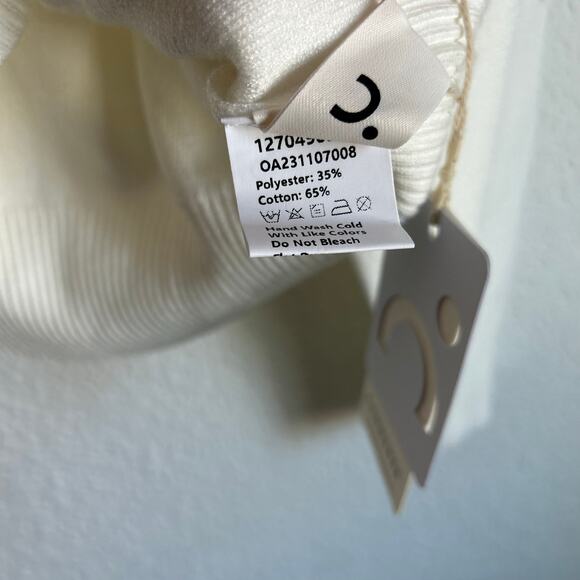 Commense Cotton Blend Oversized Embroidered Heart Sweater XS NWT - Picture 3 of 7